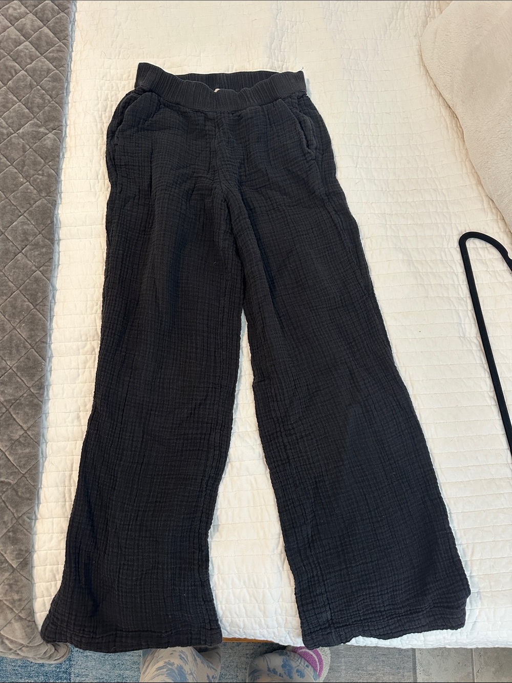 LOFT Black Wide-Leg Cotton Gauze Joggers